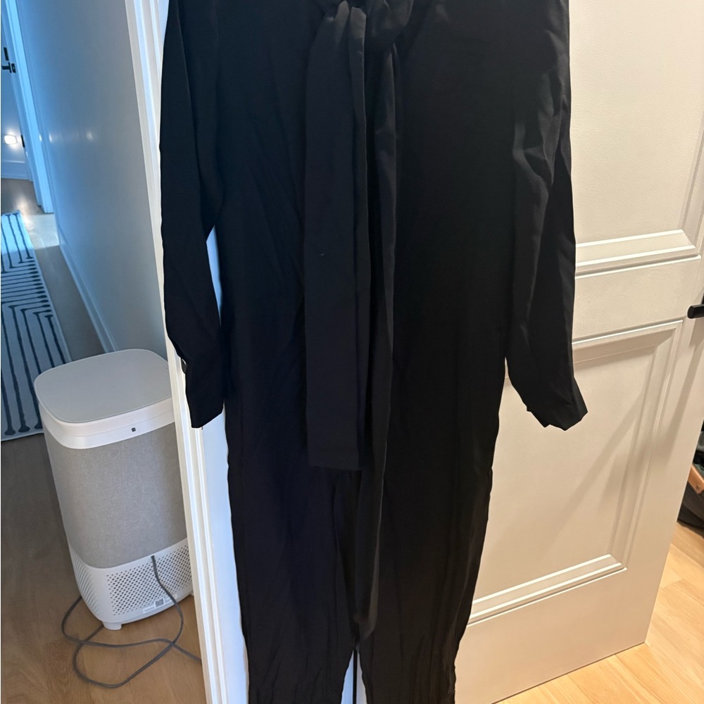 COS Black jumpsuit never worn size 8